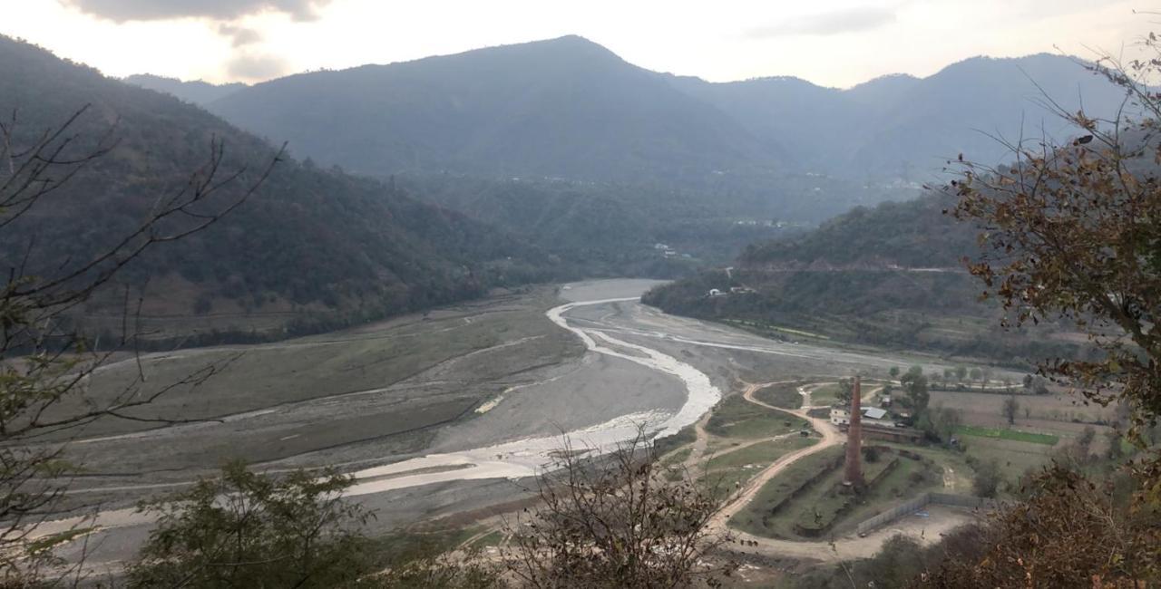 Nakshatra Resort Kunihar Экстерьер фото